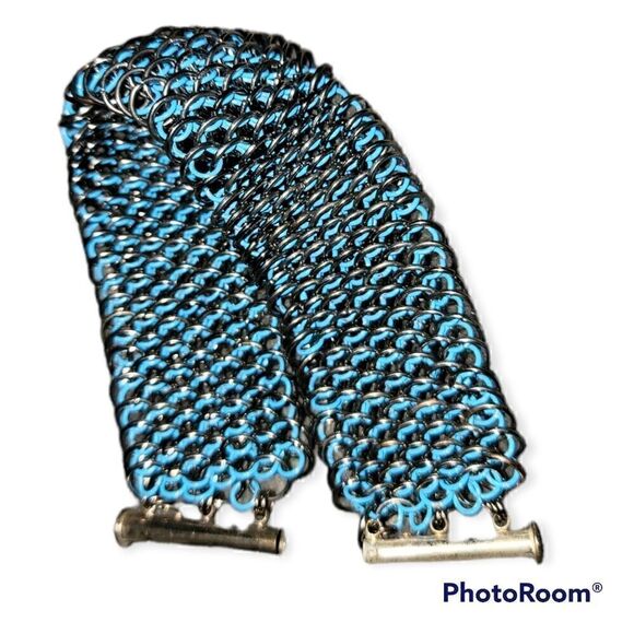 Dragon Scale Chainmail Bracelet (B97) - Picture 4 of 6